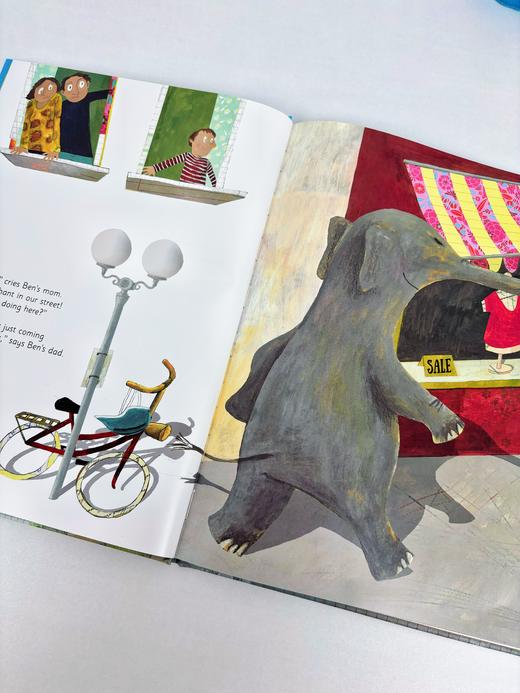 【Clavis】An  Elephant  in Our City 原版英文儿童绘本 商品图2