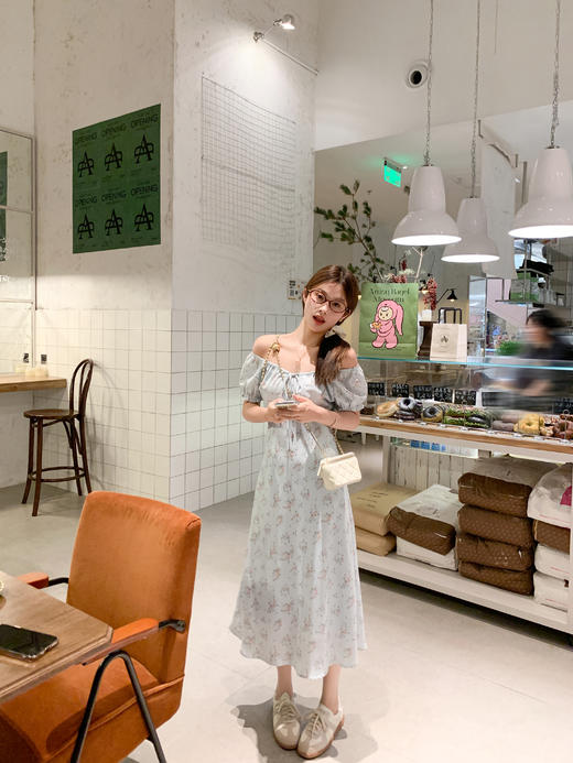 【189元任选2件】最后一波现货！系带V领碎花连衣裙 商品图9