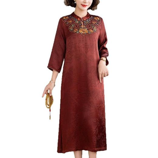 SJ9509 2025春夏新款民族风立领刺绣提花连衣裙中年女装复古大码宽松长裙 商品图4