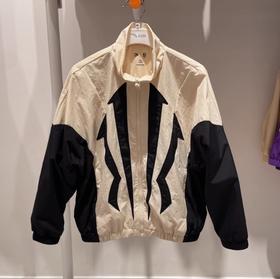 安踏儿童外套2025春季男大童篮球系列宽松梭织运动上衣372511605N