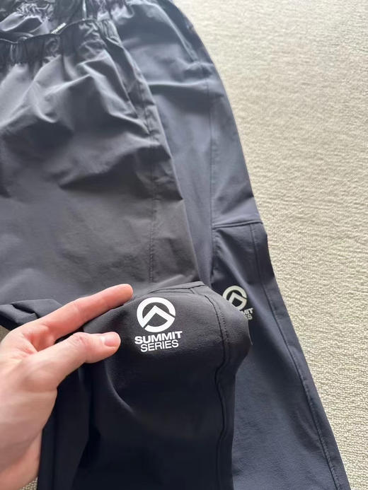 原单正品TNF北面巅峰系列春款防风防水户外登山运动休闲长裤，男女同款，防风防水非常棒，颜色：黑色 藏青
尺码：M～XXL 商品图8