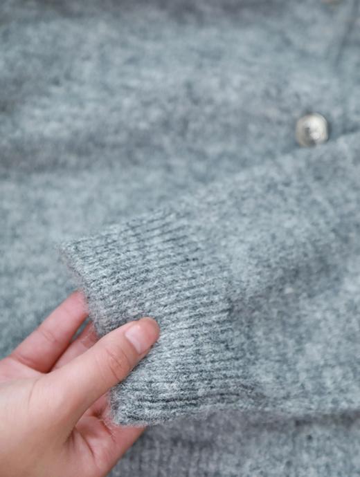 慵懒风珍珠花朵圆领开衫 C12TJ-99985 商品图5