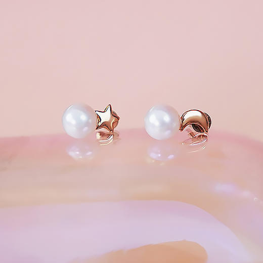 【现货】18K金珍珠耳钉星月小众设计不对称气质款【尺寸7.6mm】  【一物一证书】 商品图1