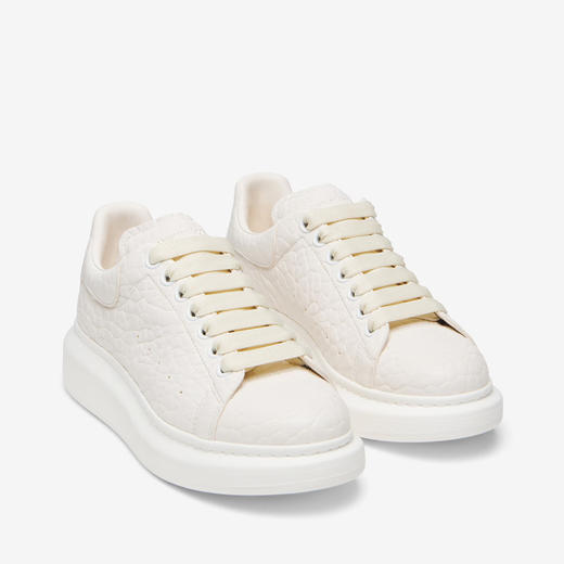 ALEXANDER MCQUEEN 麦昆 女士字母徽标粒面皮革超大休闲运动鞋 白色 808173 WHABE 9100 商品图1