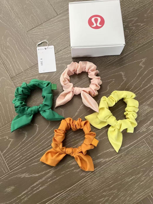 原单正品lululemon女士发圈，一盒四色！lulu连发圈都做的这么好看！提升生活品质的小物件，这款必入！既实用又好看！低调有品。戴上这个发圈心情也会变好 商品图4