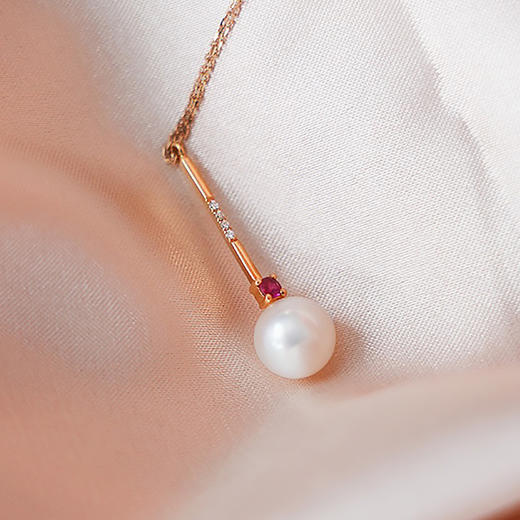 【现货】18K金0珍珠项链红宝石镶嵌轻奢设计款【尺寸8.2mm】  【一物一证书】 商品图2