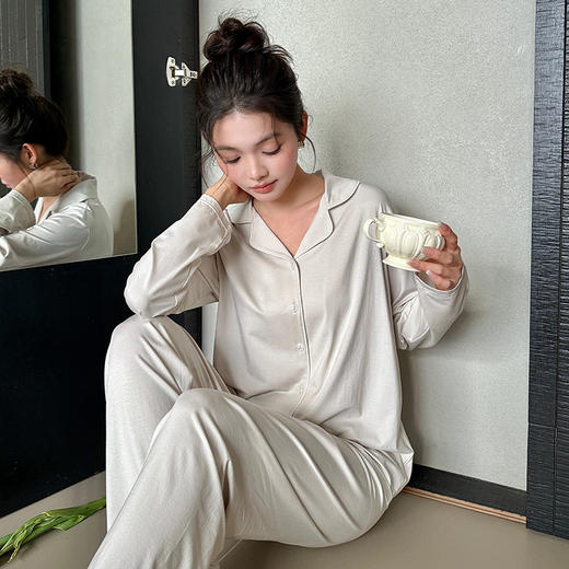 春夏天丝棉桑蚕丝家居服 软糯透气纯色可外穿翻领睡衣套装 商品图8