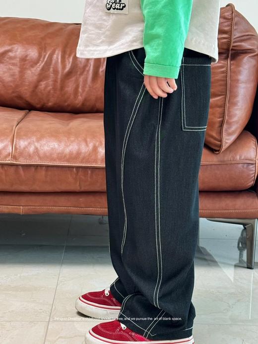 外贸大厂👊110-170码~【儿童明线拼接弯刀牛仔裤25C064】2色可选，定织进口面料+成衣水洗，不缩水、不掉色；轻薄柔软、有弹力、会呼吸💨裸感丝滑自带清爽凉感~ 商品图3