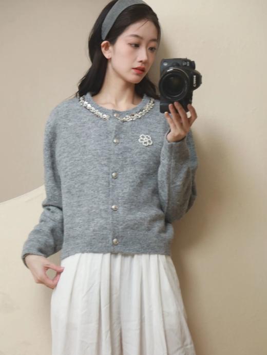 慵懒风珍珠花朵圆领开衫 C12TJ-99985 商品图2