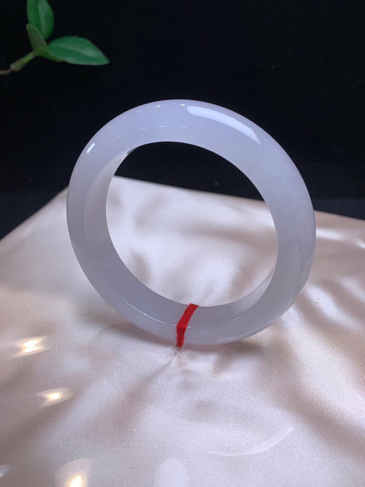 612454，54冰紫手镯 ，满圈带淡淡的紫底，条形也不错，干净清新 商品图3