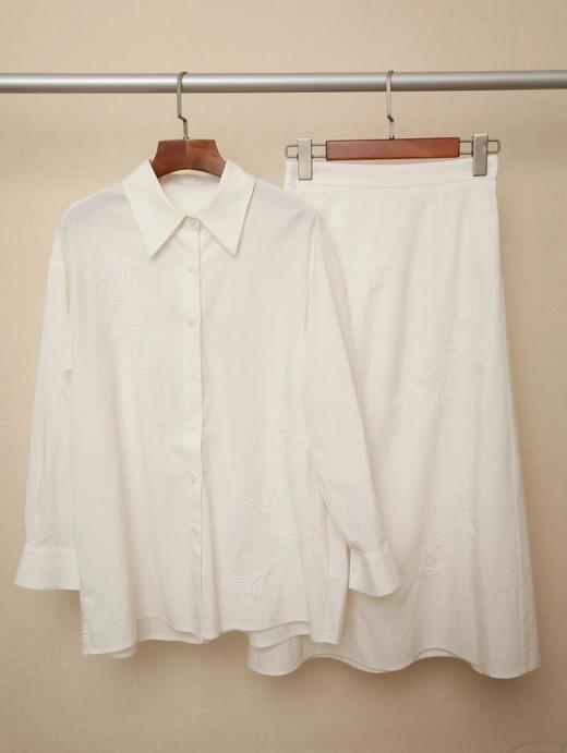 LPIUTY品牌直发❗重工刺绣衬衫 C12TJ-99924C/半身裙C12TJ-99924Q 商品图9