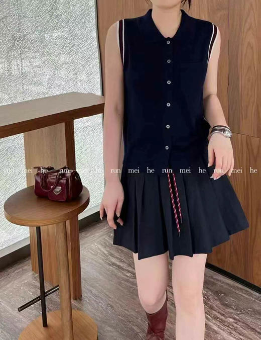 欧时力羊毛背心 商品图6