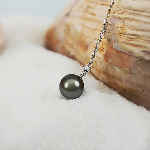 【现货】18K金黑珍珠项链单颗正圆简约款黑珍珠【尺寸8.8mm】  【一物一证书】 商品图3
