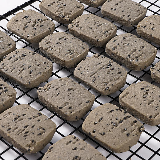 【9.9抢10包❗无添蔗糖五黑酥饼干】传统手工匠心制作，每一块五黑酥都凝聚着精湛工艺，黑米/黑芝麻/黑豆/黑枸杞/黑藜麦，五黑食材完美融合，早餐代餐下午茶休闲小吃零食糕点L 商品图2