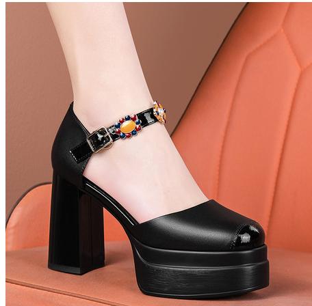 真皮粗跟配裙，一字扣包头中空凉鞋JQR-JX-2791 商品图1