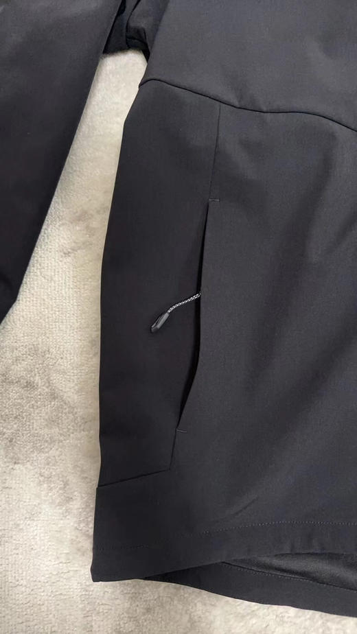 原单正品猛犸象软壳，内衬带羊毛成分，非常奢华。尺码M-XXL 商品图3