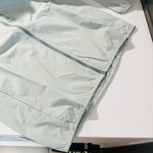 【云粉节】7楼安德玛UA春夏Launch女子轻质跑步运动夹克外套皮肤衣1381881 吊牌价849元 商品图8