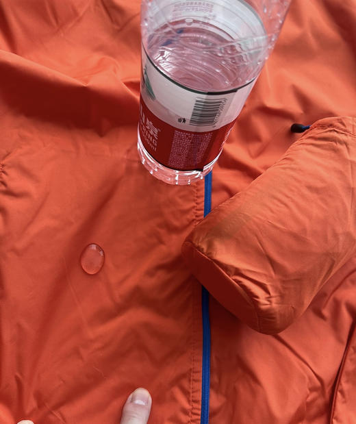 全新正品丹麦ID收纳风壳男女款运动户外防水冲锋衣夹克外套皮肤衣。
尺码XS-3XL 商品图7