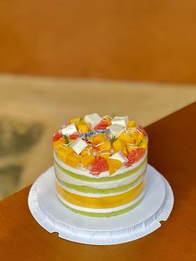 招牌杨枝甘露 · 奶油蛋糕