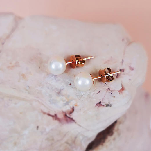 【现货】18K金珍珠耳钉小灯泡简约款【尺寸6mm】  【一物一证书】 商品图1