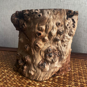 随形木瘤°笔筒