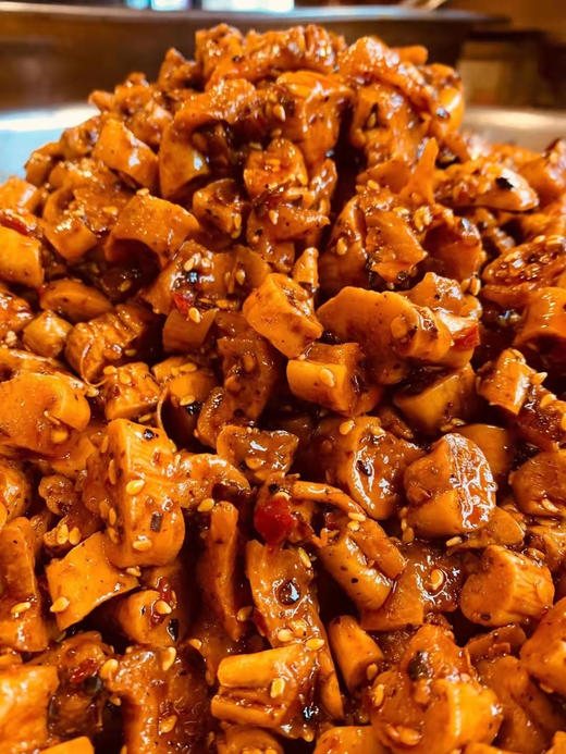 👍【还口以麻辣/微辣萝卜干】🥕 吃过的人一本正经的描述口味👍 可以说是色香味俱全，没事就撮一口❗❗❗  商品图3