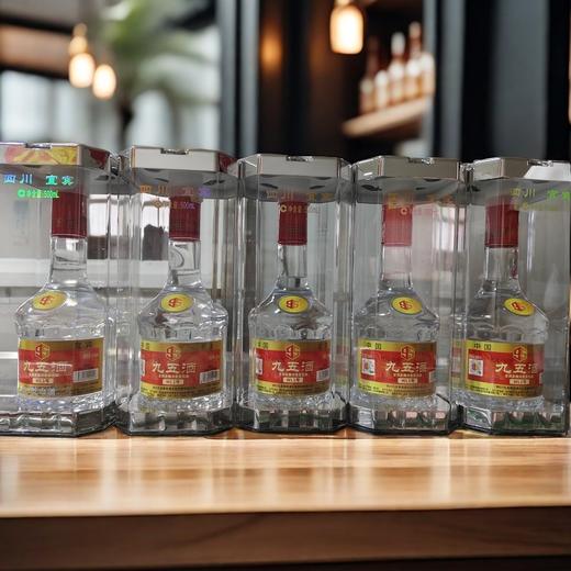 九五酒 WL18号 宜宾多粮浓香型白酒 42度 整箱销售(500ml*6瓶） 商品图1