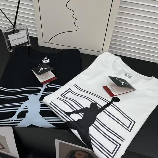 AJ乔丹基础小logo印花宽松短袖T恤情侣款 商品图0
