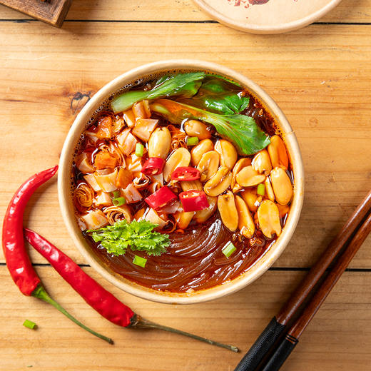 嗨吃家 酸辣粉 136g/桶 商品图2