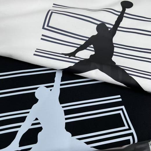 AJ乔丹基础小logo印花宽松短袖T恤情侣款 商品图5