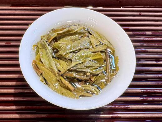 2024春  犀牛塘  古茶纯料 普洱生茶 200克 商品图5