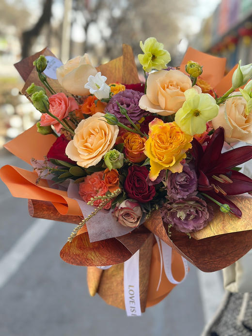 新品打样 插花泥花束
​ 商品图1