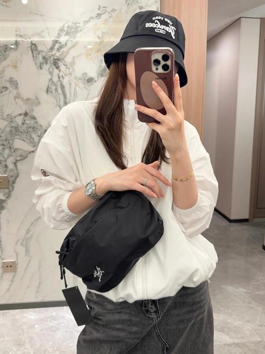 酷帅必备！始祖鸟Heliad6L腰包/胸包/斜挎包鸟三用斜挎包，目前一包难求的就是它（SS） 商品图4