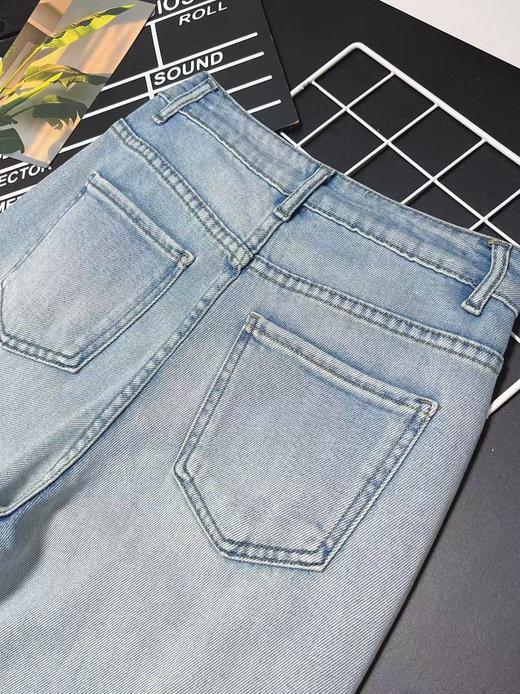 重工刺绣～【春上新】W301侧边刺绣花朵窄版直筒牛仔阔腿裤-喜出 商品图5