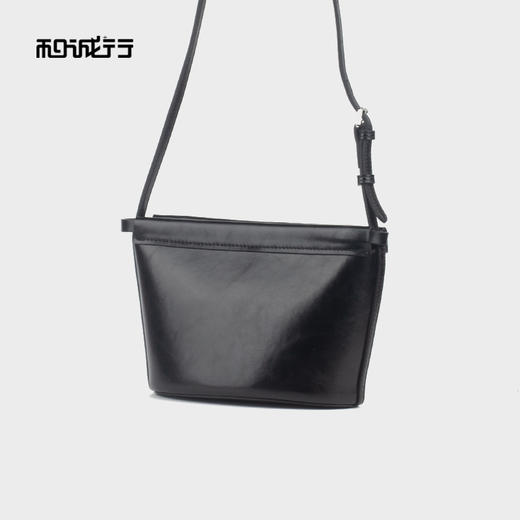 和诚行 2025新款时尚百搭单肩包纯色高级感斜挎包4420145 商品图3