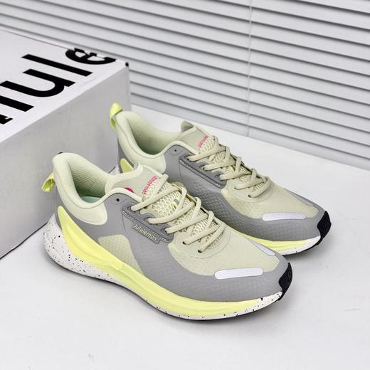 露露lulu家越野慢跑鞋这个牌子我相信大家都不陌生（EJ） 商品图5