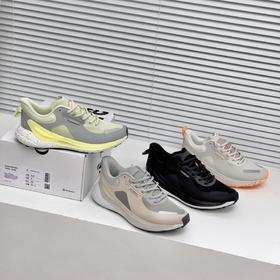 露露lulu家越野慢跑鞋这个牌子我相信大家都不陌生（EJ）