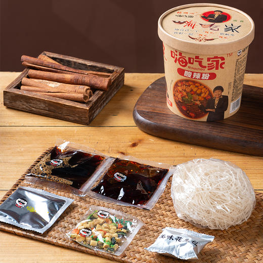 嗨吃家 酸辣粉 136g/桶 商品图4