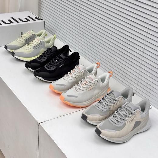 露露lulu家越野慢跑鞋这个牌子我相信大家都不陌生（EJ） 商品图1