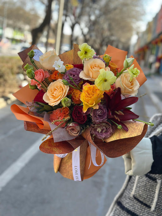 新品打样 插花泥花束
​ 商品图3