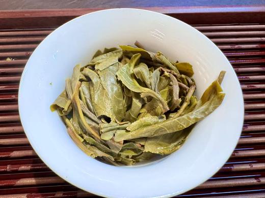 2024春  犀牛塘  古茶纯料 普洱生茶 200克 商品图4