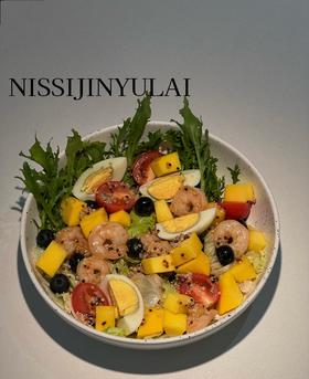 芒果虾仁轻食沙拉