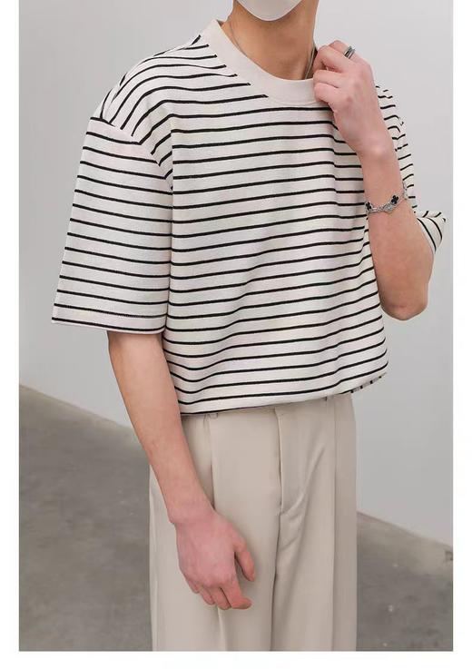 【真维斯男士休闲条纹上衣】它来了！男士的衣服👔没有那么多的花样👀经典的即是wang道😎🐎干净的极简韩风✨随便一穿就是慵懒高级范儿 👕短袖or👔Polo衫，两种款式可选 商品图1