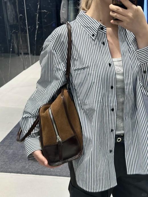 【高品质私服】【MC长绒棉条纹衬衫】质地干爽厚实，上身骨感线条分明G1200-CC【无标出货 介意慎拍】 商品图6