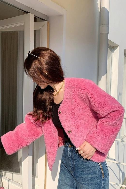 Le Malene 粉色短款毛绒外套 19696 商品图0
