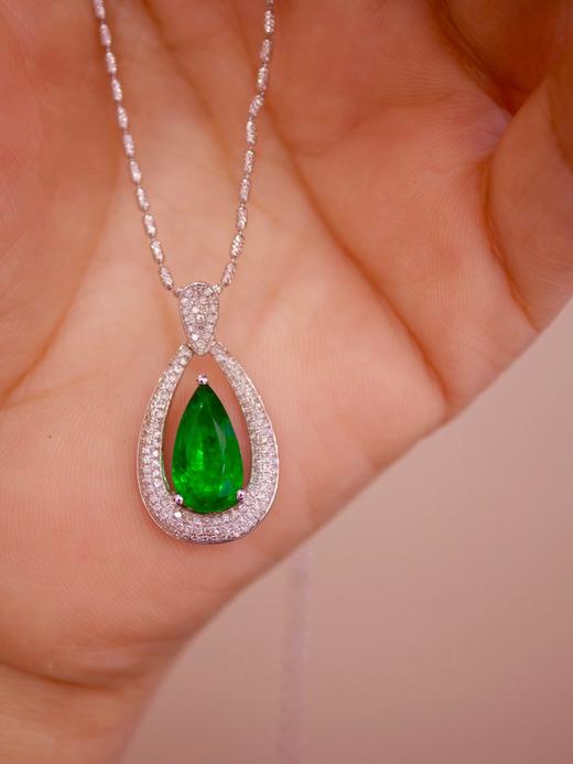 2ct刻面祖母绿吊坠 商品图1