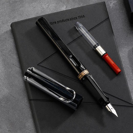 LAMY 【热销款】凌美狩猎者F尖四件套笔记本墨水钢笔学生文具礼物 商品图3