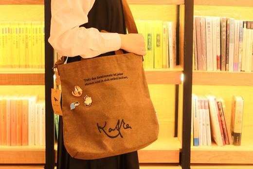 新款文创 与猫的相遇——磁吸冰箱贴徽章（两用） 商品图8