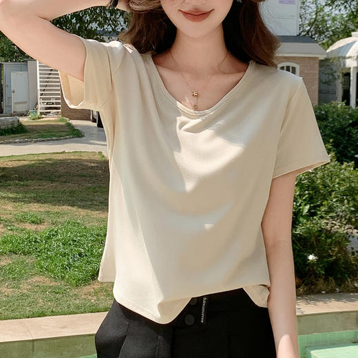 买1送1 宽松慵懒纯色大v领感短袖t恤夏季女休闲简约百搭显瘦潮 商品图0