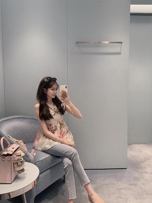 金蘑菇菇 love in raisin大英博物馆/无袖挂脖黑花上衣短裤套装 商品图4